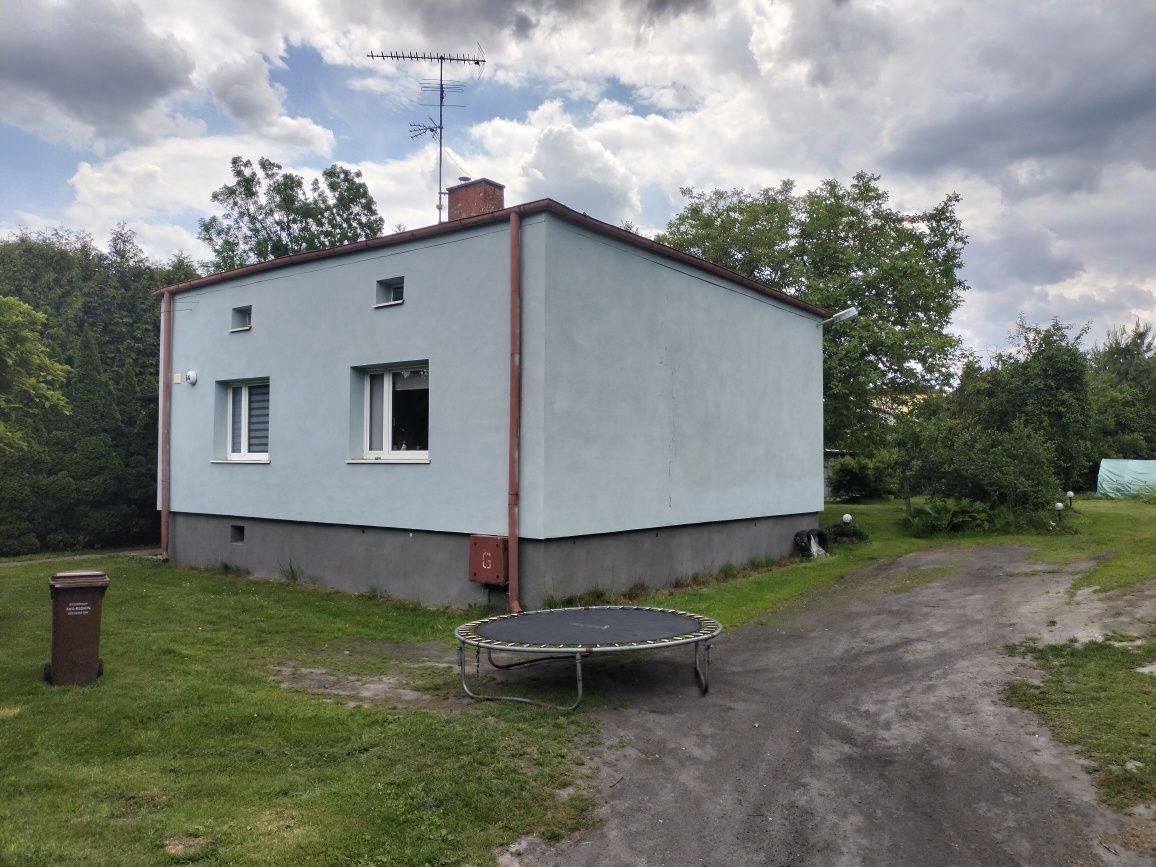 dom wolnostojący Pabianice, ul. Wspólna. Zdjęcie 1