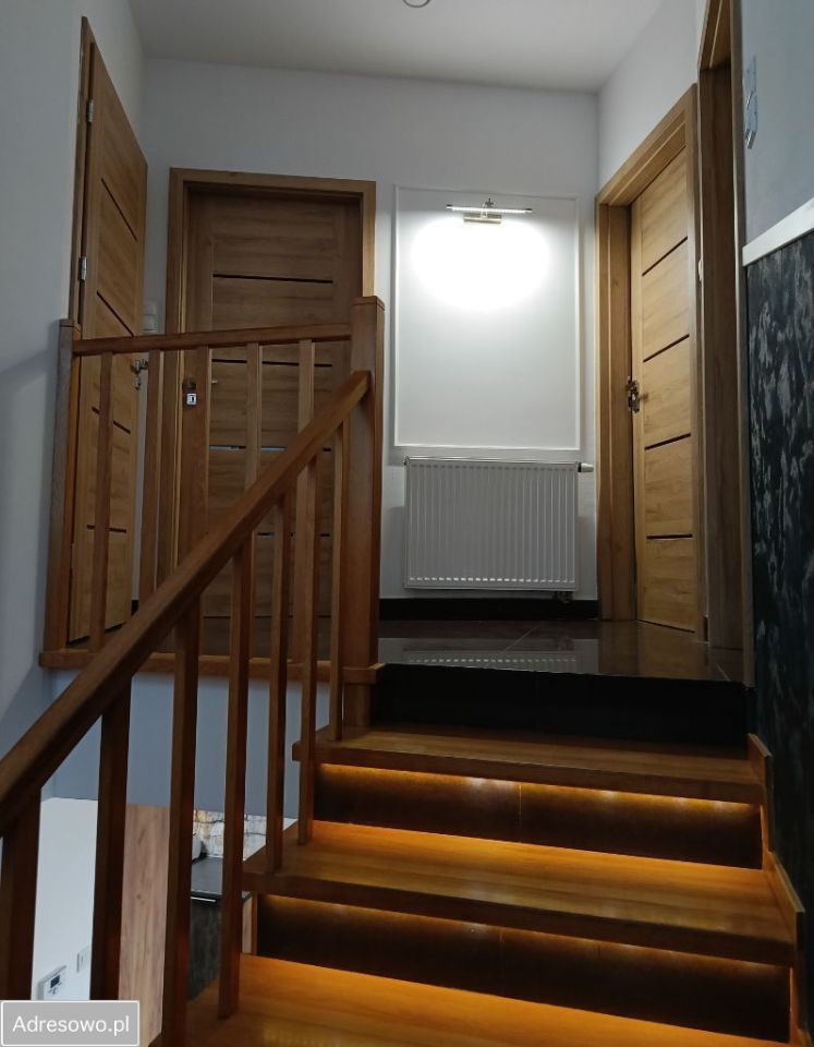 dom wolnostojący, 4 pokoje Tarnowskie Góry. Zdjęcie 8
