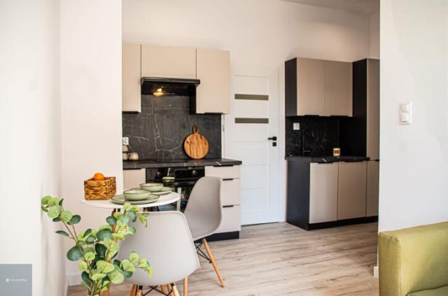 Mieszkanie 2-pokojowe Katowice, ul. Starowiejska. Zdjęcie 2