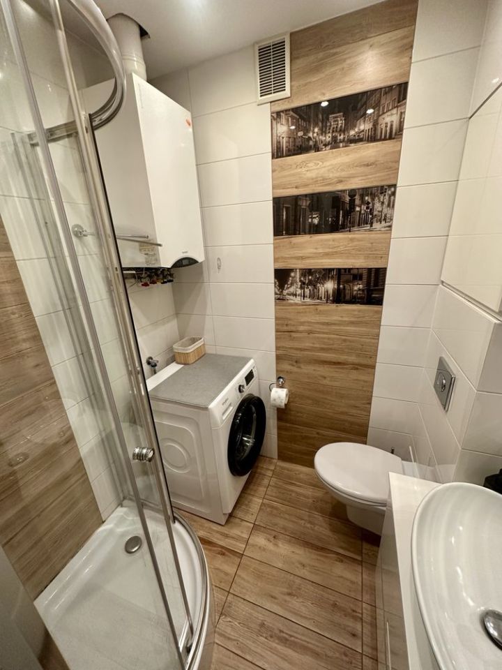 Mieszkanie 2-pokojowe Zabrze, ul. gen. Charlesa de Gaulle'a. Zdjęcie 4