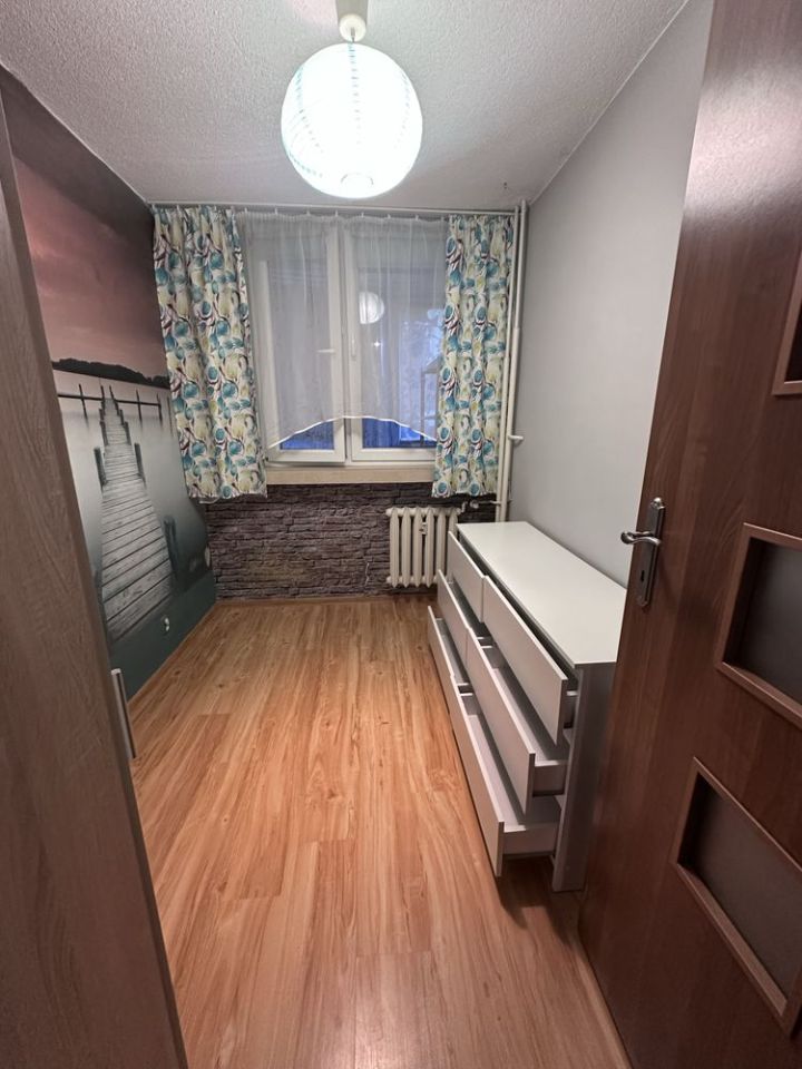 Mieszkanie 3-pokojowe Złoty Stok. Zdjęcie 2