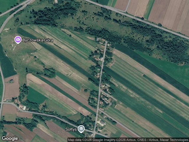 dom wolnostojący, 5 pokoi Byczów. Zdjęcie 1