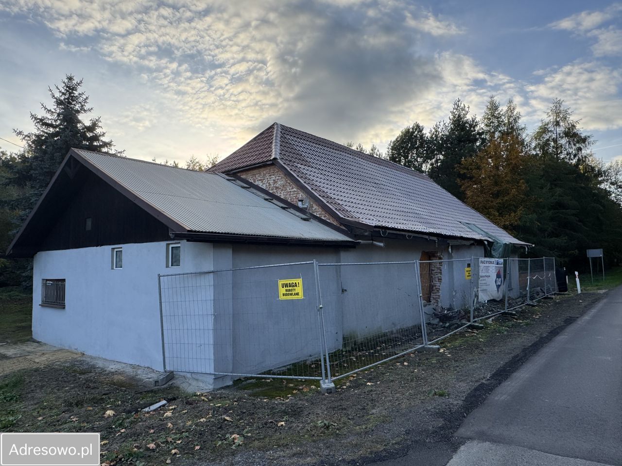 dom wolnostojący, 2 pokoje Kotlarnia, ul. Gliwicka. Zdjęcie 3