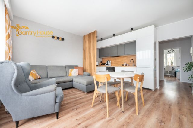 Mieszkanie 4-pokojowe Gdańsk Chełm, ul. Tytusa Chałubińskiego. Zdjęcie 1