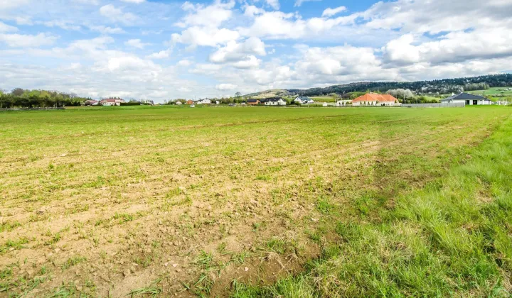 Działka budowlana Sękowa