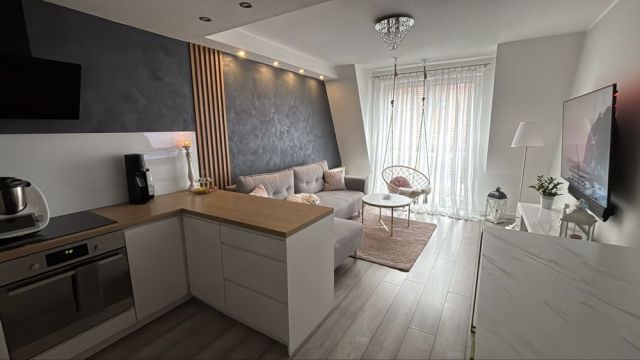 Mieszkanie 3-pokojowe Wałcz Centrum, al. Zdobywców Wału Pomorskiego. Zdjęcie 1
