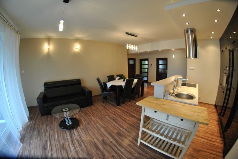 Mieszkanie 4-pokojowe Wrocław Stare Miasto, ul. Inowrocławska. Zdjęcie 3