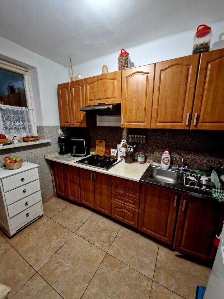 Mieszkanie 3-pokojowe Ustrzyki Dolne, ul. Stefana Batorego. Zdjęcie 2