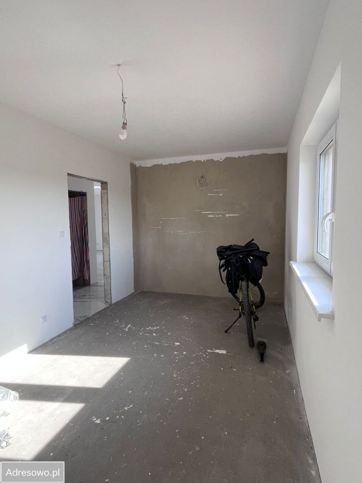 dom wolnostojący, 2 pokoje Bądki. Zdjęcie 14