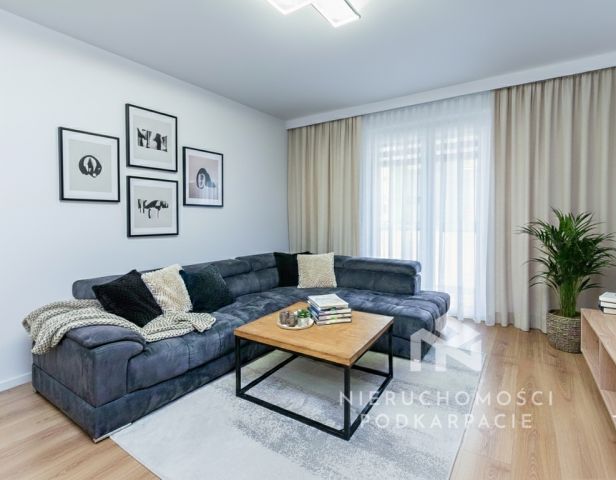 Mieszkanie 3-pokojowe Rzeszów, ul. Czudecka. Zdjęcie 1