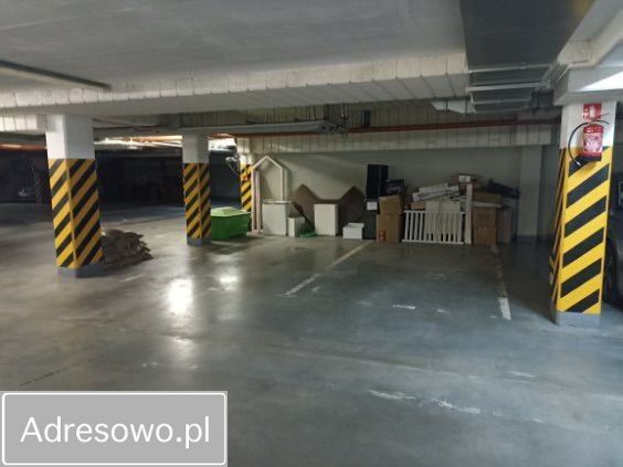 Garaż/miejsce parkingowe Poznań Grunwald, ul. Złotowska. Zdjęcie 1