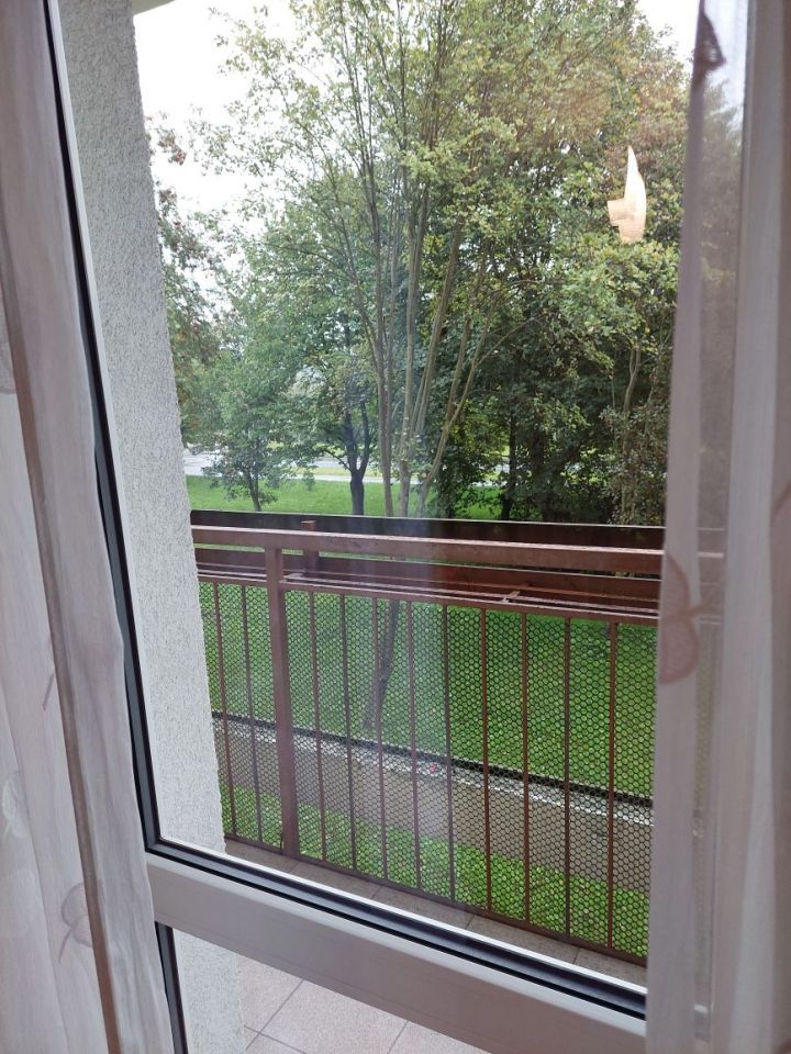 Mieszkanie 2-pokojowe Jelenia Góra Zabobrze, ul. Zygmunta Noskowskiego. Zdjęcie 2