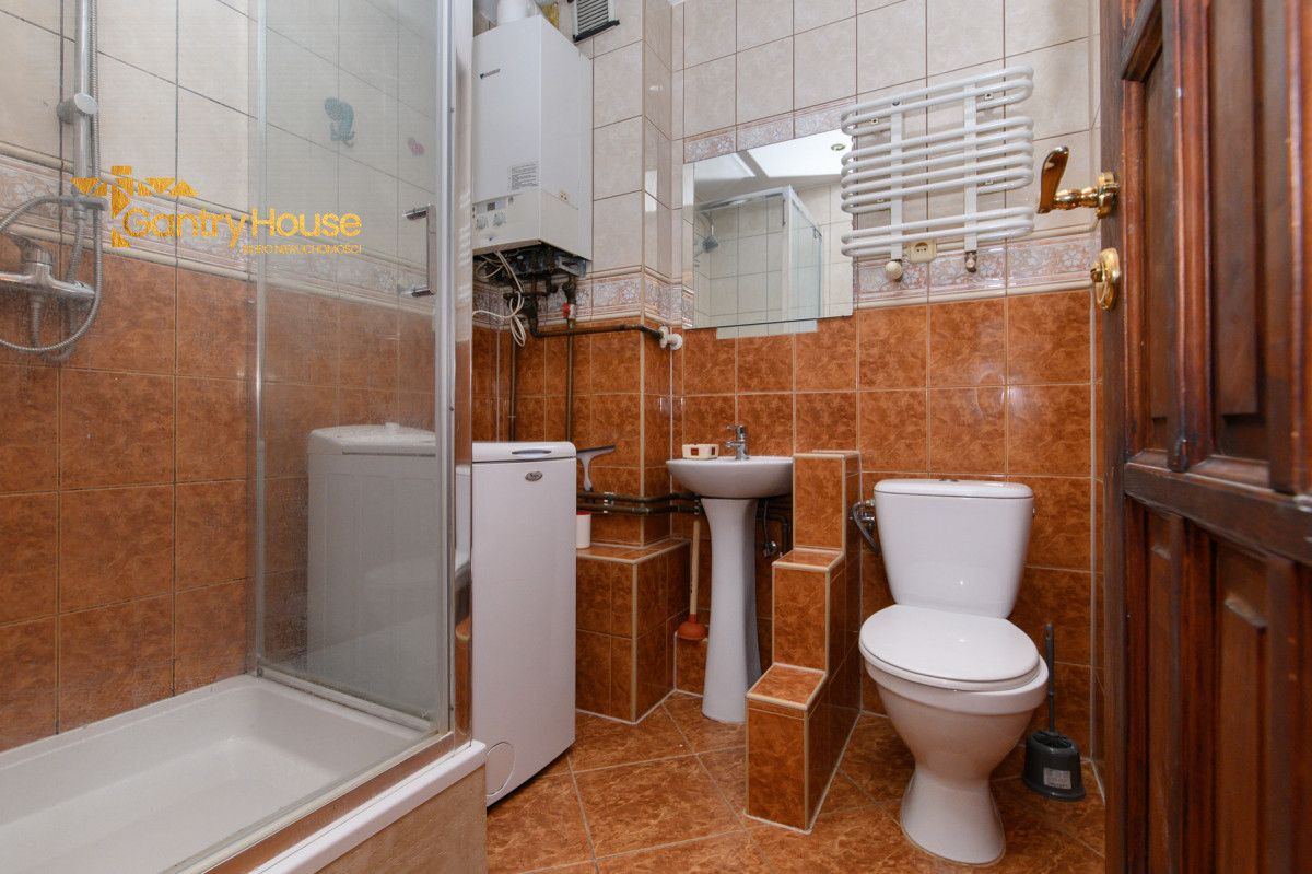dom wolnostojący, 7 pokoi Gdynia Pogórze, ul. Metalowa. Zdjęcie 12