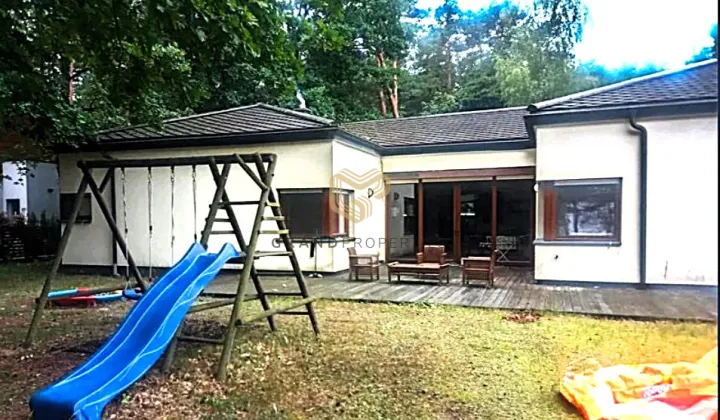 dom wolnostojący, 5 pokoi Warszawa Wawer