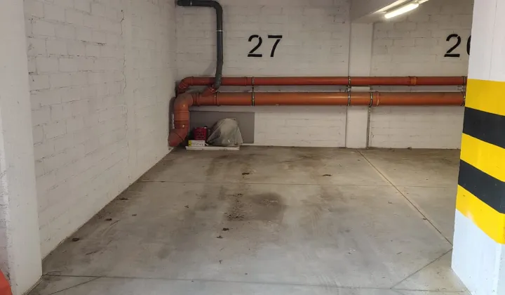 Garaż/miejsce parkingowe Zielona Góra Łężyca, ul. Łężyca-Ciesielska
