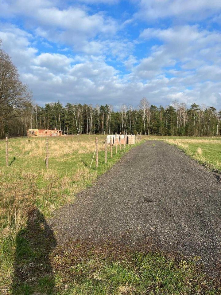 Działka budowlana Teklów. Zdjęcie 3