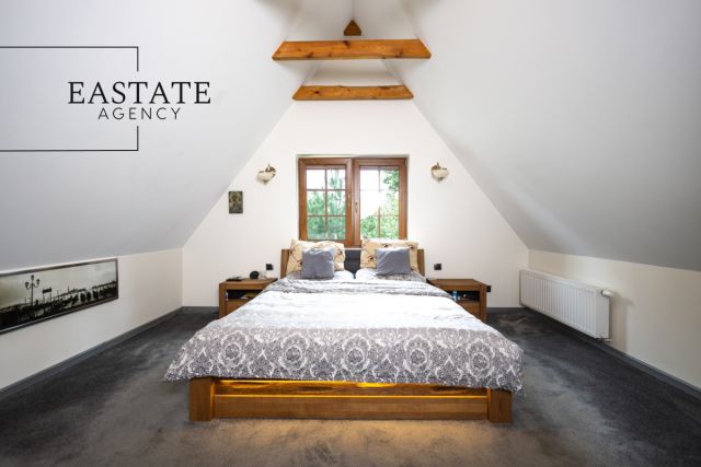 dom wolnostojący, 5 pokoi Sienno. Zdjęcie 9