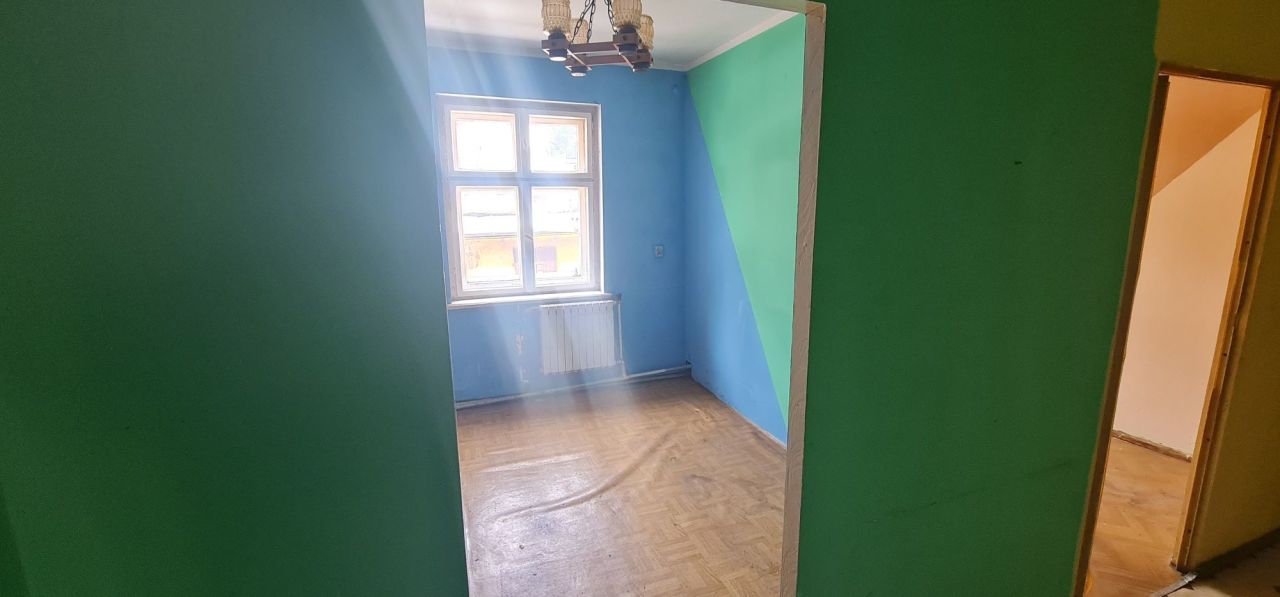 Mieszkanie 4-pokojowe Mieroszów. Zdjęcie 2