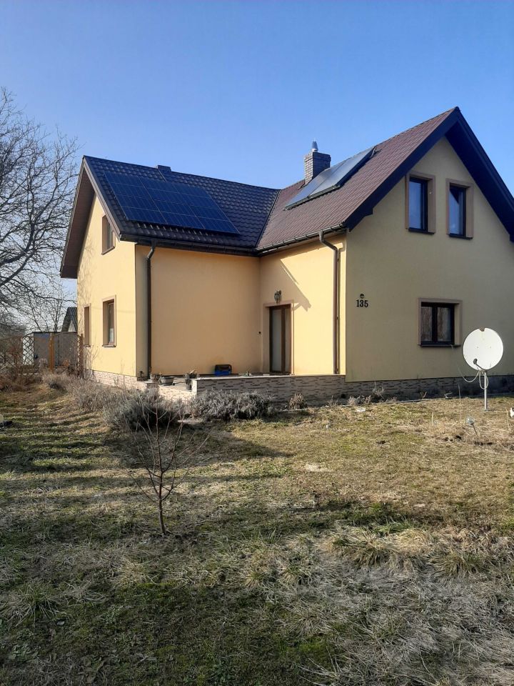 dom wolnostojący, 4 pokoje Krasne. Zdjęcie 1