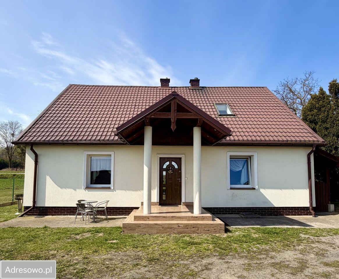dom wolnostojący, 5 pokoi Gruczno. Zdjęcie 1