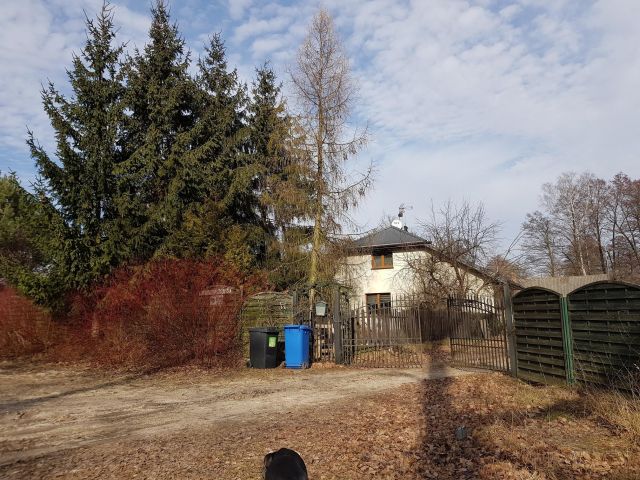 dom wolnostojący, 4 pokoje Bolesławek, ul. Nad Potokiem. Zdjęcie 1