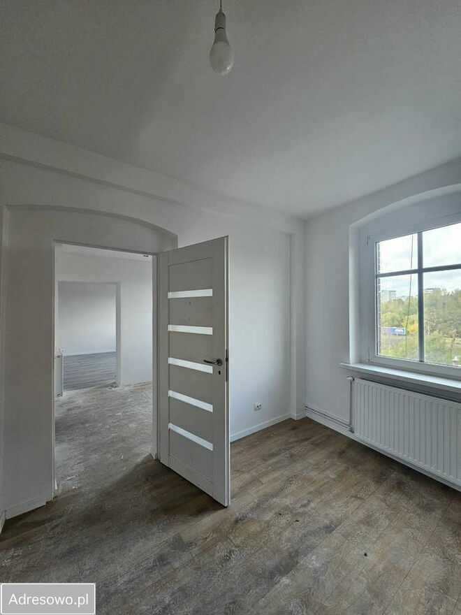 Mieszkanie 2-pokojowe Katowice, ul. Gliwicka. Zdjęcie 4