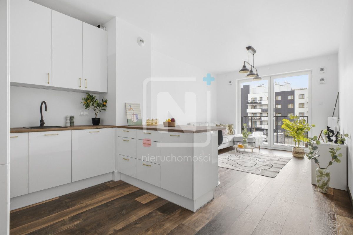 Mieszkanie 4-pokojowe Warszawa Włochy, ul. Łopuszańska. Zdjęcie 5