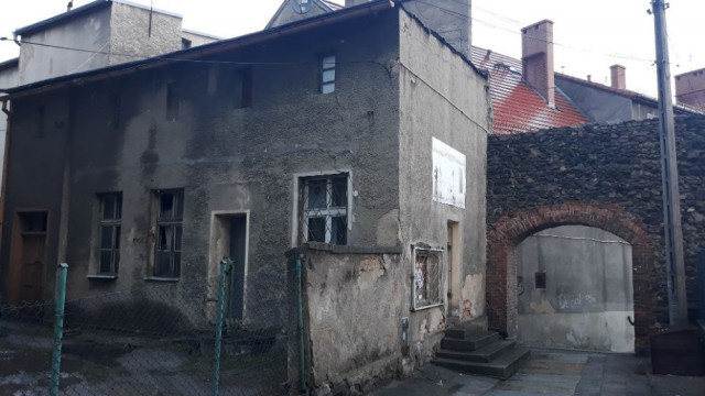 dom wolnostojący Świebodzice, ul. marsz. Józefa Piłsudskiego. Zdjęcie 1