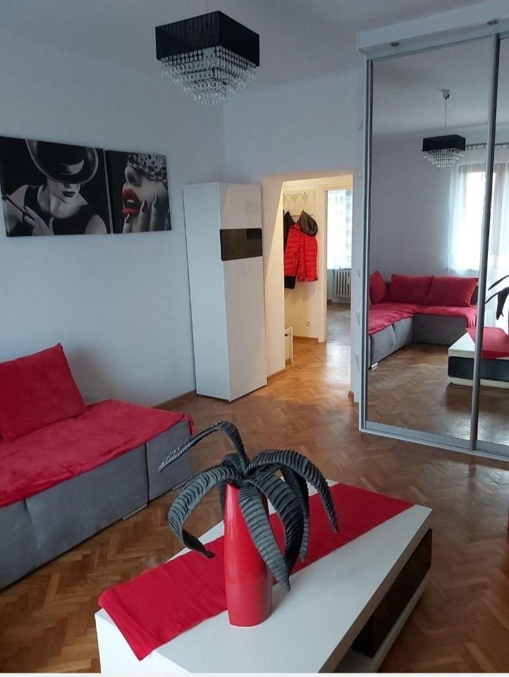 Mieszkanie 2-pokojowe Ostrowiec Świętokrzyski Centrum, ul. Henryka Sienkiewicza. Zdjęcie 1