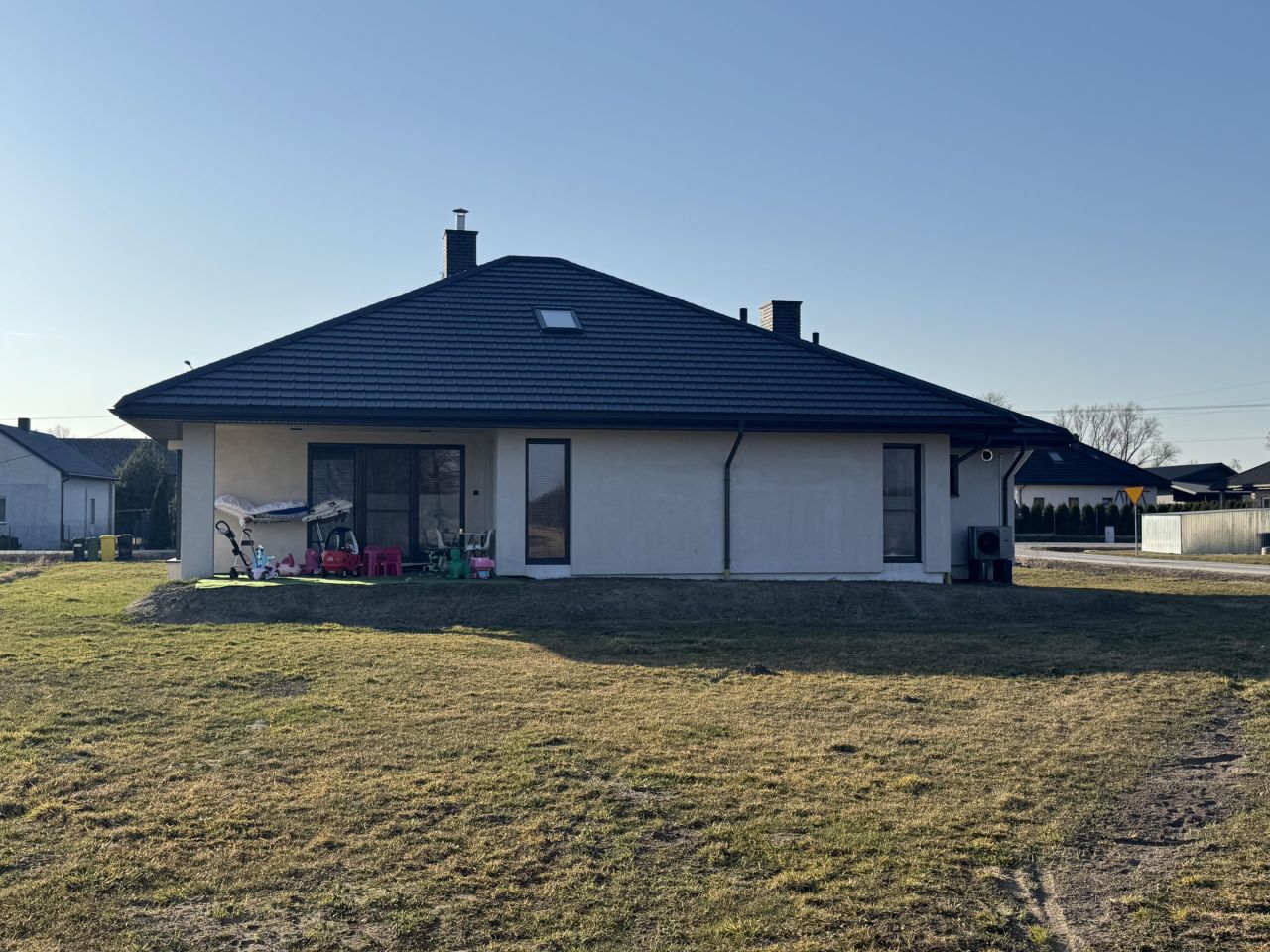 dom wolnostojący, 3 pokoje Komorów. Zdjęcie 5