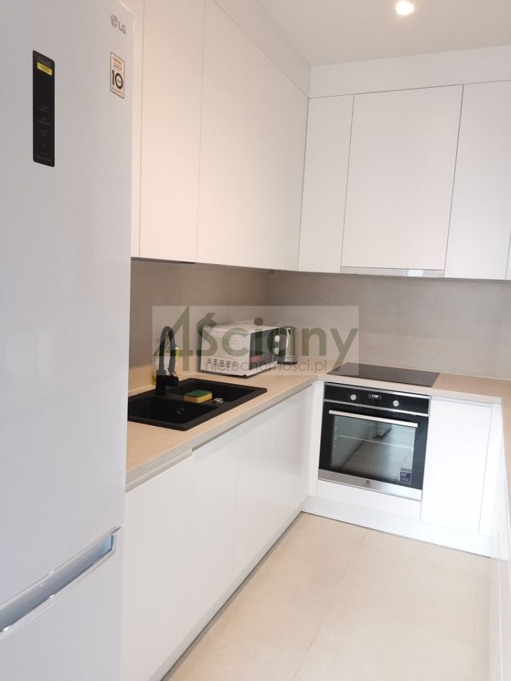 Mieszkanie 3-pokojowe Warszawa Praga-Południe, ul. Żupnicza. Zdjęcie 2