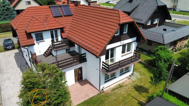 dom wolnostojący, 6 pokoi Jelenia Góra Zabobrze, ul. Wiśniowa. Zdjęcie 3