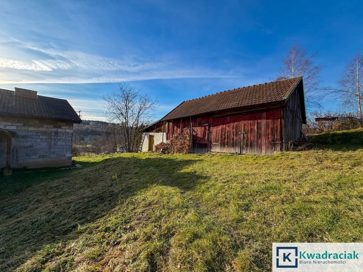 dom wolnostojący, 2 pokoje Święcany. Zdjęcie 8