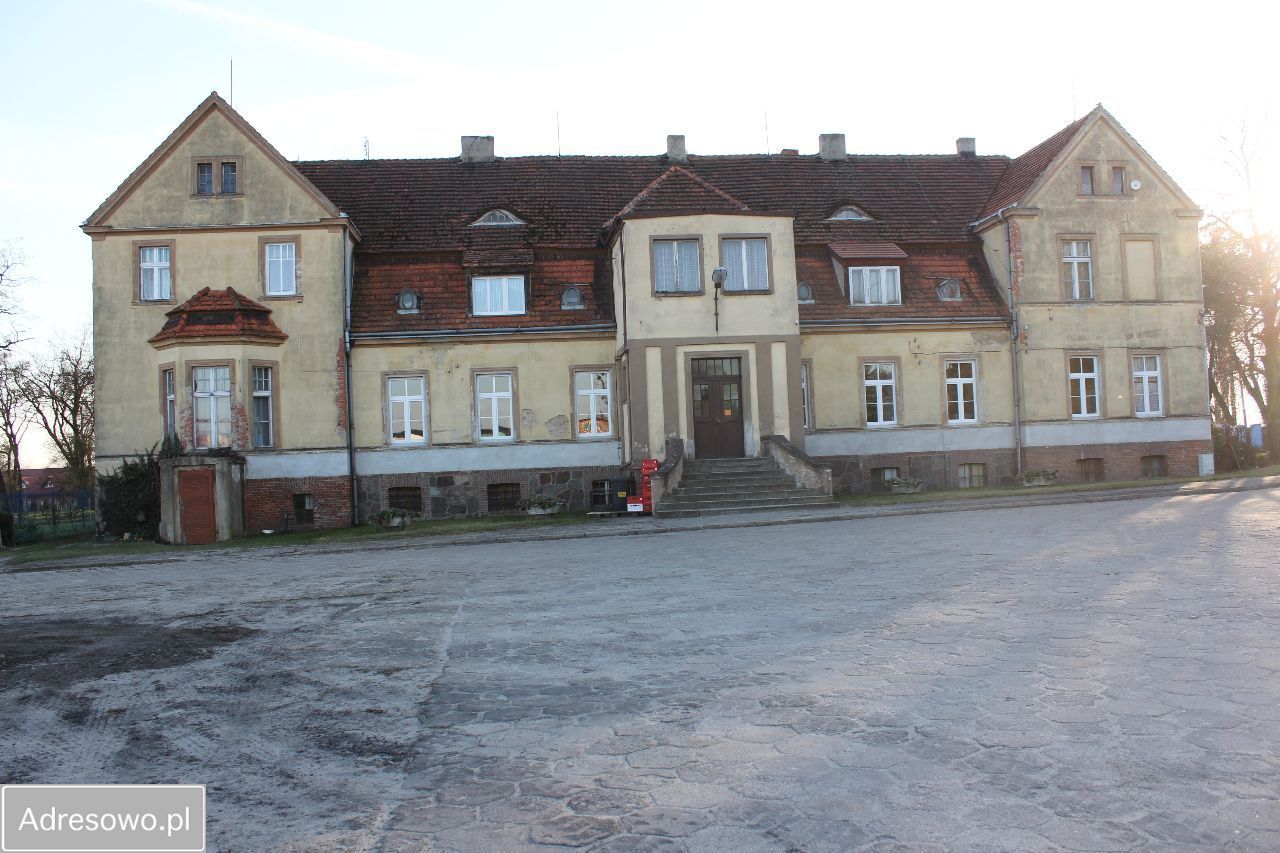 dworek Żerków, ul. Kościelna. Zdjęcie 1
