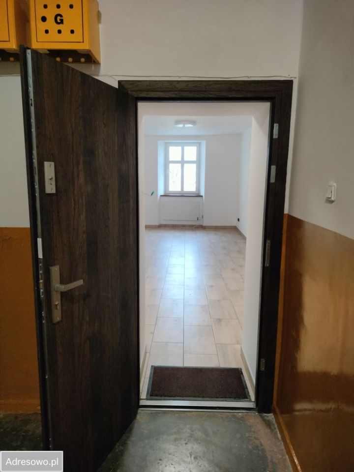 Mieszkanie 3-pokojowe Paczków Centrum, rynek Rynek. Zdjęcie 11