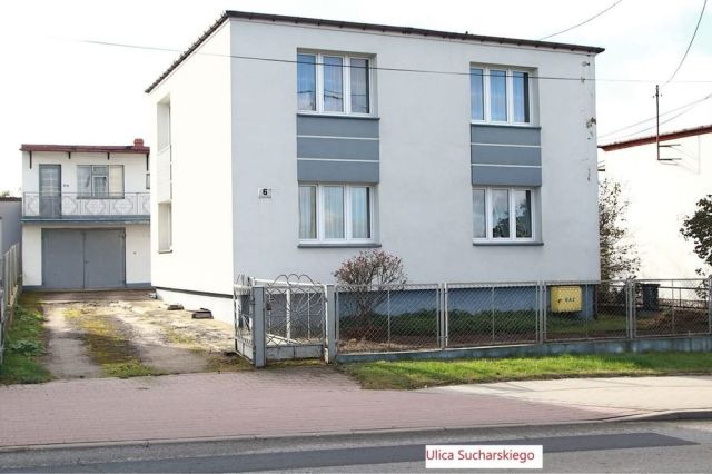 dom wolnostojący Bytów, ul. Henryka Sucharskiego. Zdjęcie 1