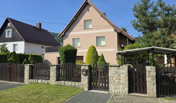 dom wolnostojący, 5 pokoi Piechowice, ul. Mikołaja Reja