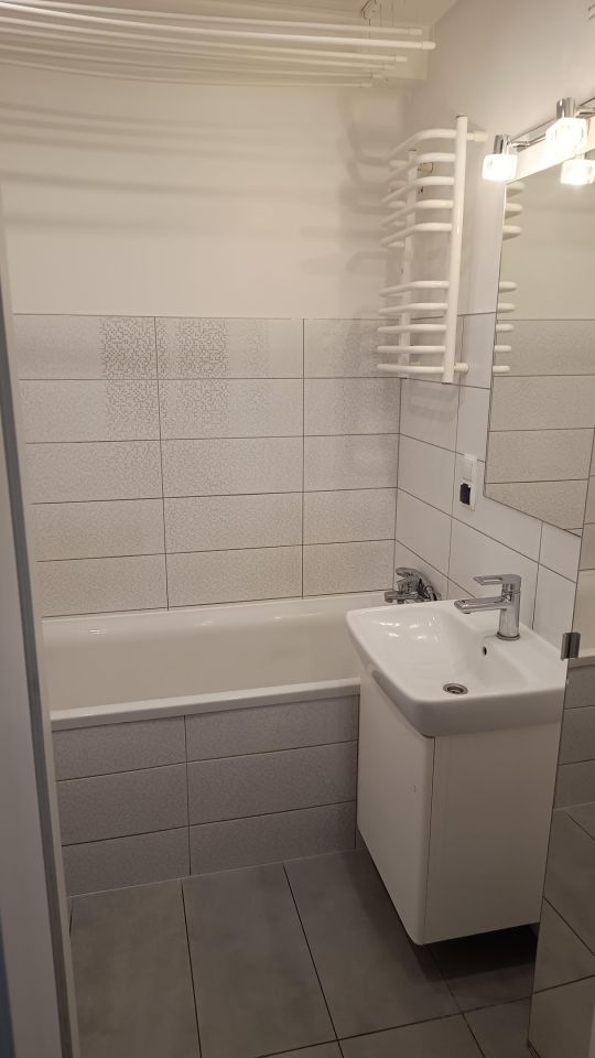 Mieszkanie 3-pokojowe Koło, ul. Kolejowa. Zdjęcie 6