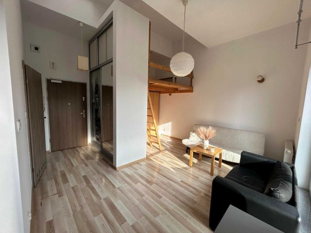 Mieszkanie 1-pokojowe Katowice Bogucice, ul. Chorzowska. Zdjęcie 1