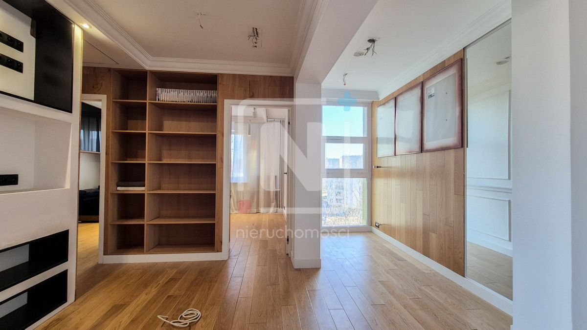 Mieszkanie 4-pokojowe Warszawa Mokotów, ul. Jałtańska. Zdjęcie 2