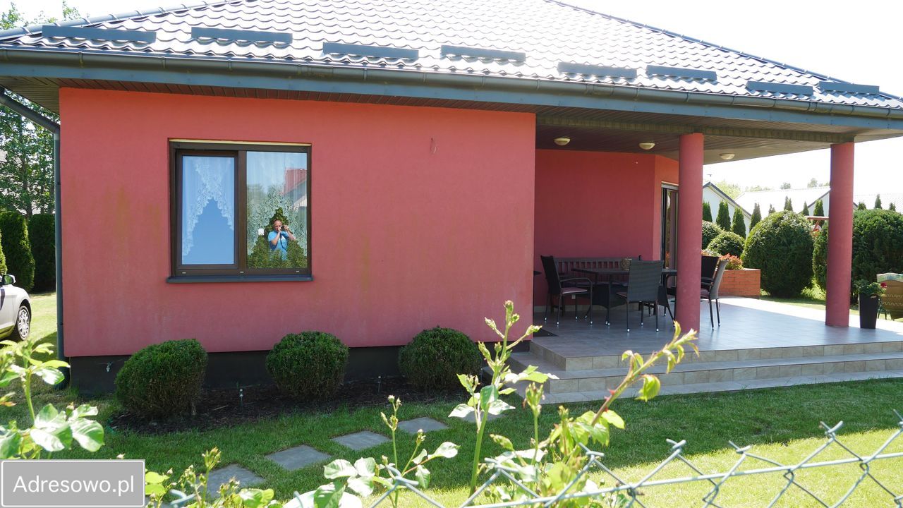 dom wolnostojący, 4 pokoje Jarosławiec, ul. Klonowa. Zdjęcie 12