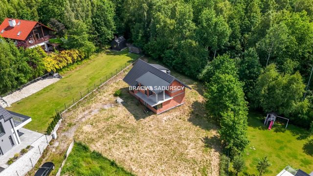 dom wolnostojący, 5 pokoi Głogoczów. Zdjęcie 4