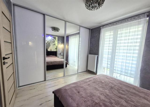 Mieszkanie 4-pokojowe Wrocław Lipa Piotrowska, ul. Bazyliowa. Zdjęcie 5