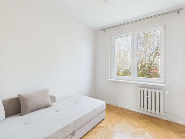 Mieszkanie 3-pokojowe Gdynia, ul. adm. J. Unruga. Zdjęcie 3