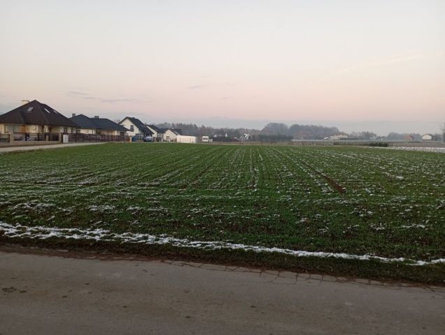 Działka budowlana Sękowa. Zdjęcie 1