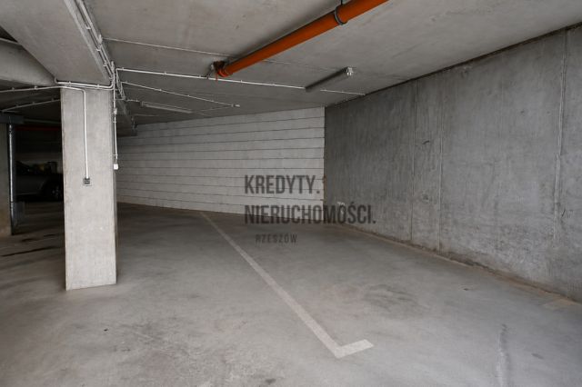 Garaż/miejsce parkingowe Rzeszów, ul. Zabłocie. Zdjęcie 2