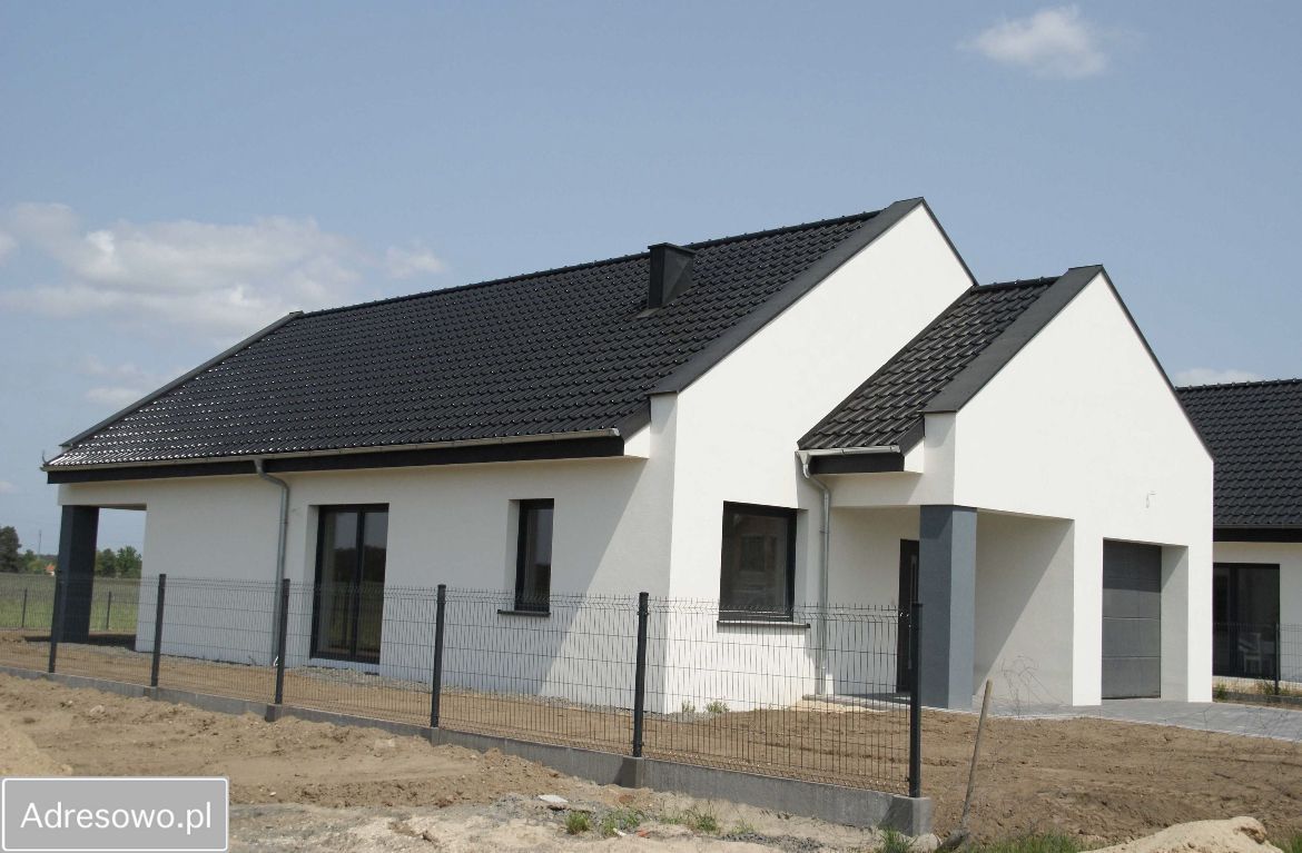 dom wolnostojący, 3 pokoje Bolesławiec, ul. Sokola