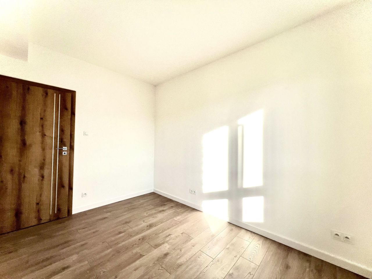 Mieszkanie 3-pokojowe Myślenice. Zdjęcie 5