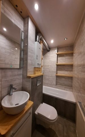 Mieszkanie 3-pokojowe Kłodzko, ul. Jacka Malczewskiego. Zdjęcie 7