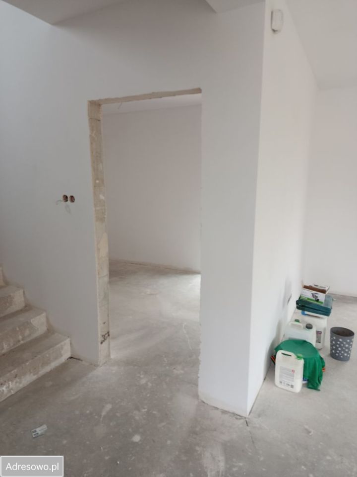 dom wolnostojący, 5 pokoi Glinianka. Zdjęcie 7